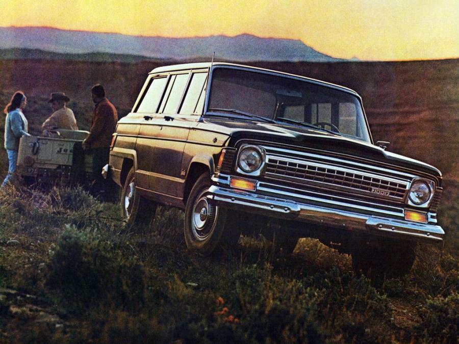  Jeep Wagoneer 1973 года  (фото 3 из 4)